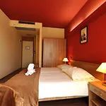Fontana Hotel