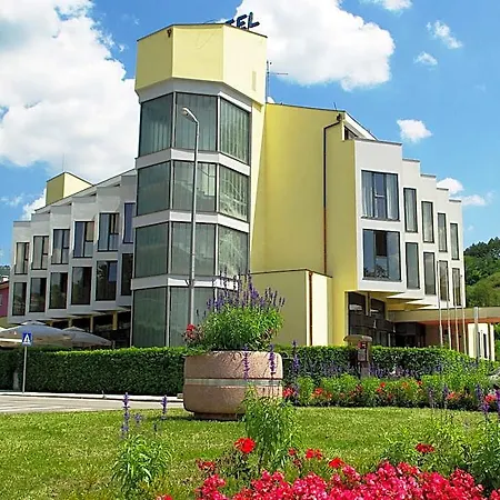 Fontana 3* Бузет