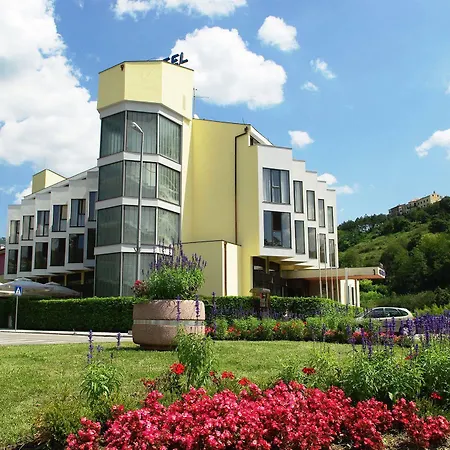 Fontana Hotel